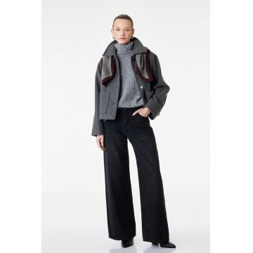 Jacheta cu nasturi si buzunare frontale - Gri antracit