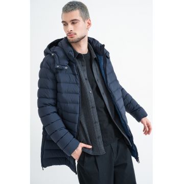 Geaca cu umplutura de puf si aspect matlasat - Albastru ultramarin