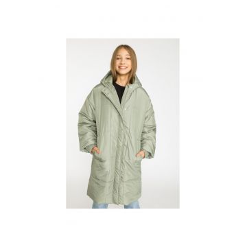 Geaca lunga lejera si izolata -