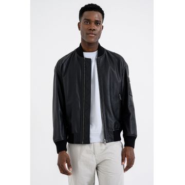 JAcheta bomber de piele cu buzunare cu fermoar - Negru