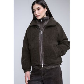 Jacheta din material teddy cu fermoar si terminatie ajustabila - Maro inchis