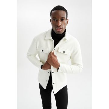 Jacheta slim fit cu capse Jacheta slim fit cu capse