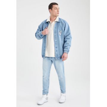 Jacheta decolorata din denim Jacheta decolorata din denim