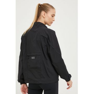 New Balance jachetă de alergare Impact Run culoarea negru, de tranzitie, oversize