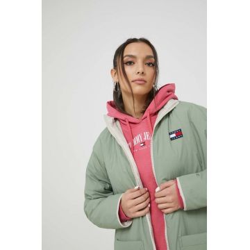 Tommy Jeans geaca cu doua fete femei, culoarea bej, de tranzitie, oversize