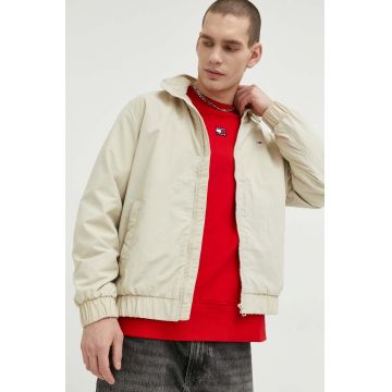 Tommy Jeans geaca barbati, culoarea bej, de tranzitie