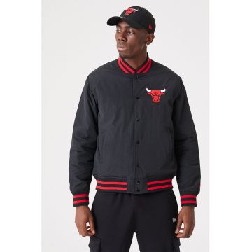 Jacheta bomber cu logo brodat Chicago Bulls