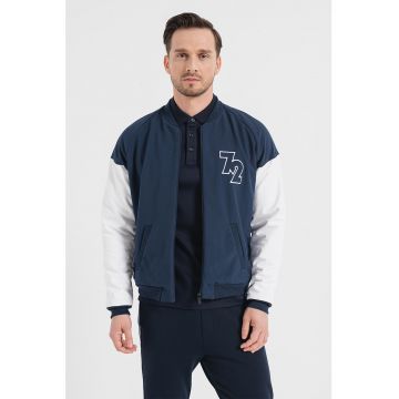 Jacheta bomber cu maneci raglan