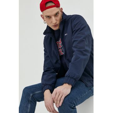 Tommy Jeans geaca barbati, culoarea albastru marin, de tranzitie