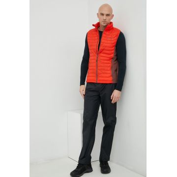 Columbia vestă sport Powder Pass culoarea roșu, de tranzie 1842414 Columbia vestă sport Powder Pass culoarea roșu, de tranzie 1842414