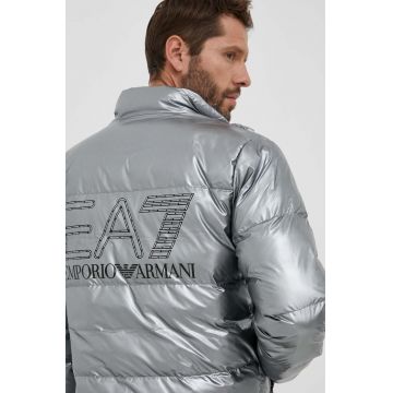 EA7 Emporio Armani geaca barbati, culoarea argintiu, de iarna