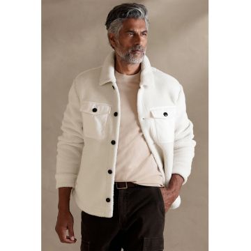 Jacheta de blana shearling sintetica cu buzunare aplicate pe piept - Alb