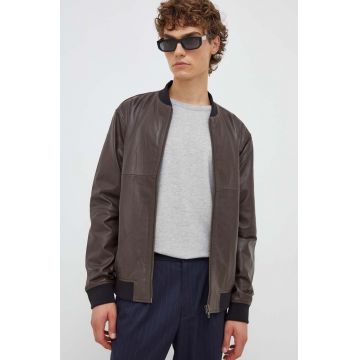 Bruuns Bazaar geaca bomber de piele barbati, culoarea maro, de tranzitie