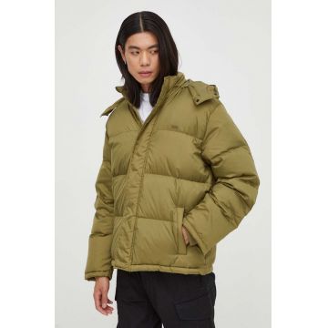 Levi's geaca de puf barbati, culoarea verde, de iarna