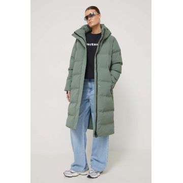 Superdry geaca femei, culoarea verde, de iarna