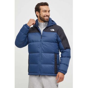The North Face geaca de puf barbati, culoarea albastru marin, de iarna
