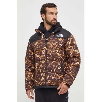 The North Face geacă de puf Lhotse Jacket bărbați, culoarea maro, de iarnă, oversized NF0A3Y23OS31