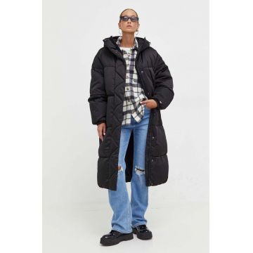 Tommy Jeans geaca femei, culoarea negru, de iarna, oversize