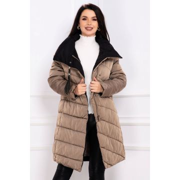 Geaca de iarna matlasata fango cu guler inalt si accesoriu tip esarfa