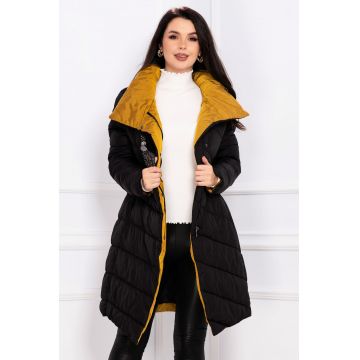 Geaca de iarna matlasata neagra cu guler inalt si accesoriu tip esarfa