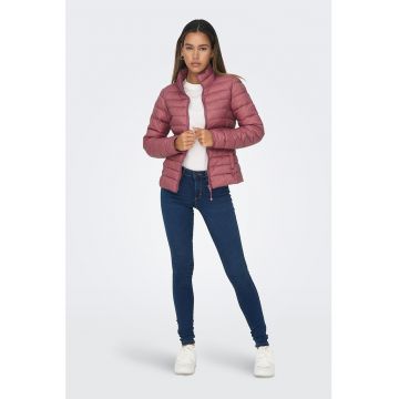 Geaca slim fit cu guler inalt