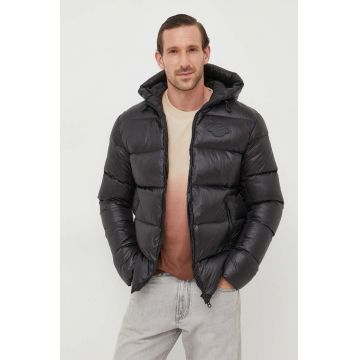 Lacoste geaca de puf barbati, culoarea negru, de iarna