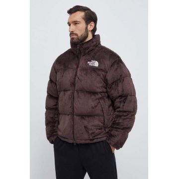 The North Face geacă de puf Versa Velour Nuptse bărbați, culoarea maro, de iarnă NF0A84F7I0I1