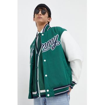 Tommy Jeans geaca bomber barbati, culoarea verde, de tranzitie