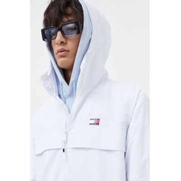 Tommy Jeans geaca barbati, culoarea alb, de tranzitie