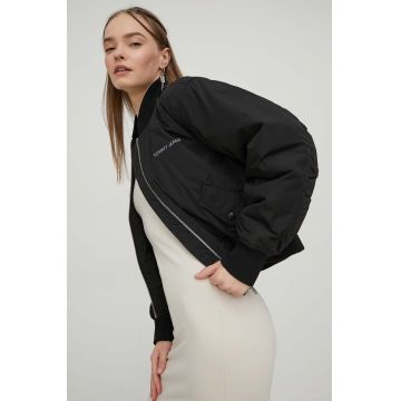 Tommy Jeans geaca bomber femei, culoarea negru, de tranzitie