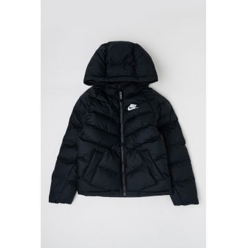 Geaca matlasata cu logo