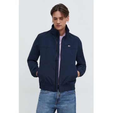 Tommy Jeans geaca barbati, culoarea albastru marin, de tranzitie