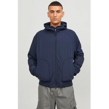 Jacheta bomber cu gluga Track