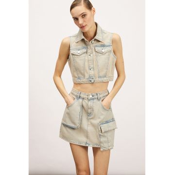 Jacheta crop de denim