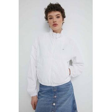 Tommy Jeans geacă femei, culoarea alb, de tranziție DW0DW18139