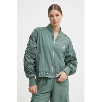 adidas Originals geaca femei, culoarea verde, de tranzitie, IY3421